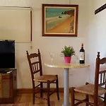 Zorbas Sea View No 4 Larnaca