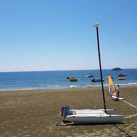 Апартаменты Zorbas Sea View No 4 *